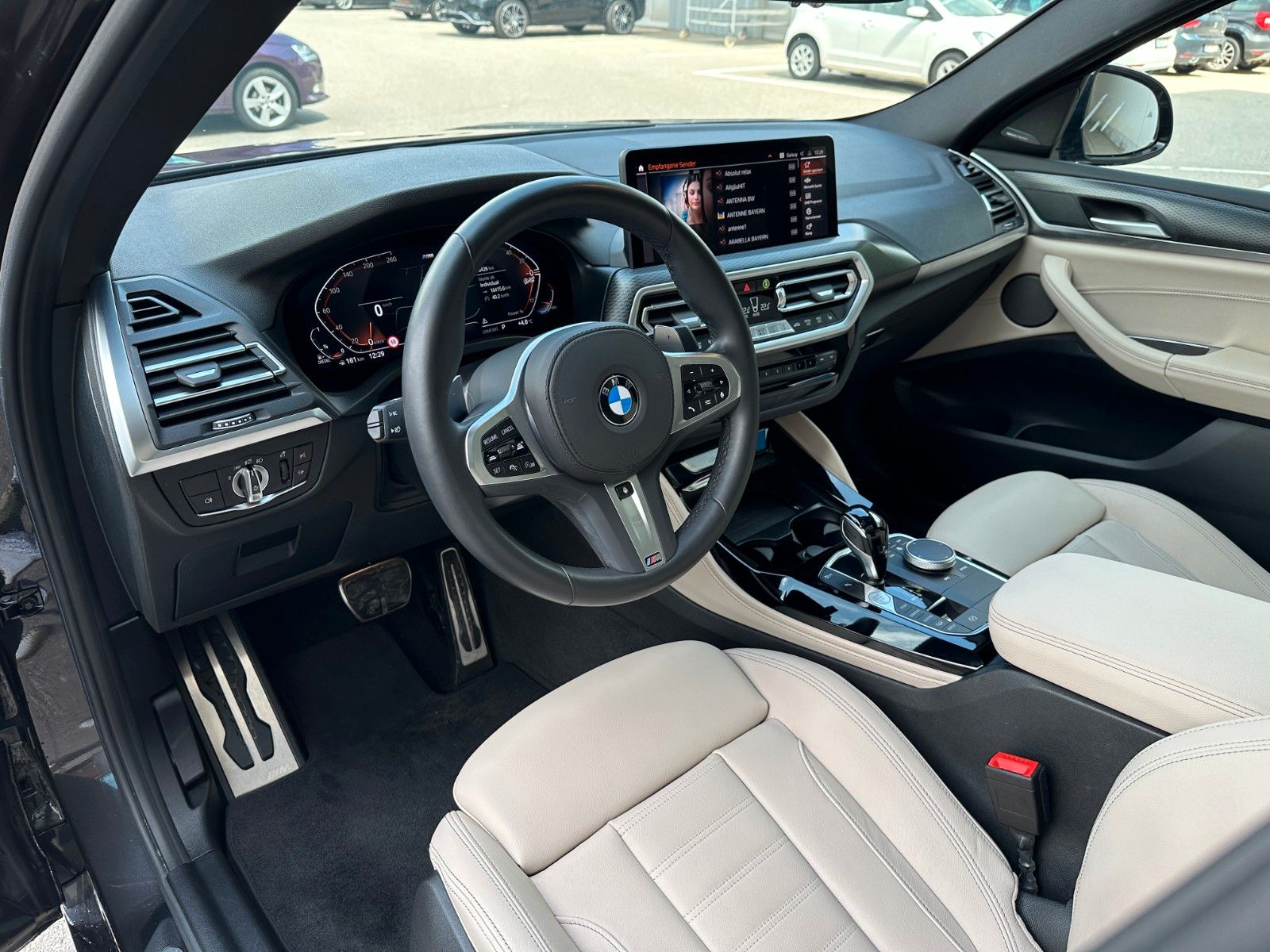 Fahrzeugabbildung BMW X4 xDrive 20d MSport ACC,PANO,HARMAN,LED,Usw