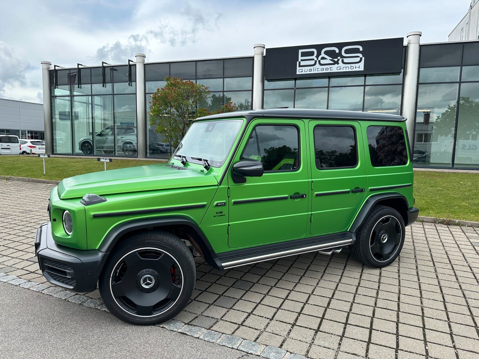 Fahrzeugabbildung Mercedes-Benz G 63 AMG DISTR,BURM,SHD,MANUFAKTUR,360,22"