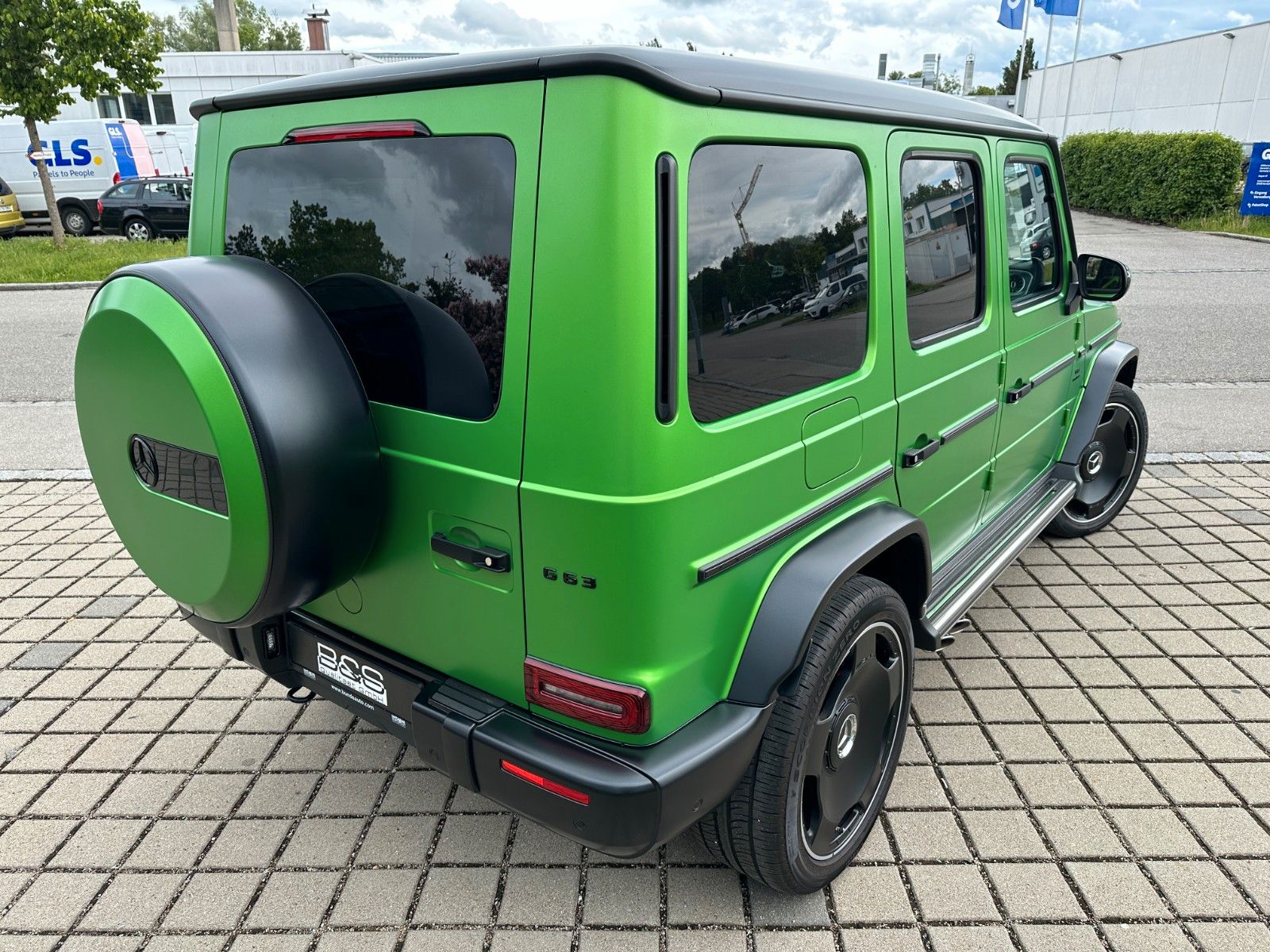 Fahrzeugabbildung Mercedes-Benz G 63 AMG DISTR,BURM,SHD,MANUFAKTUR,360,22"