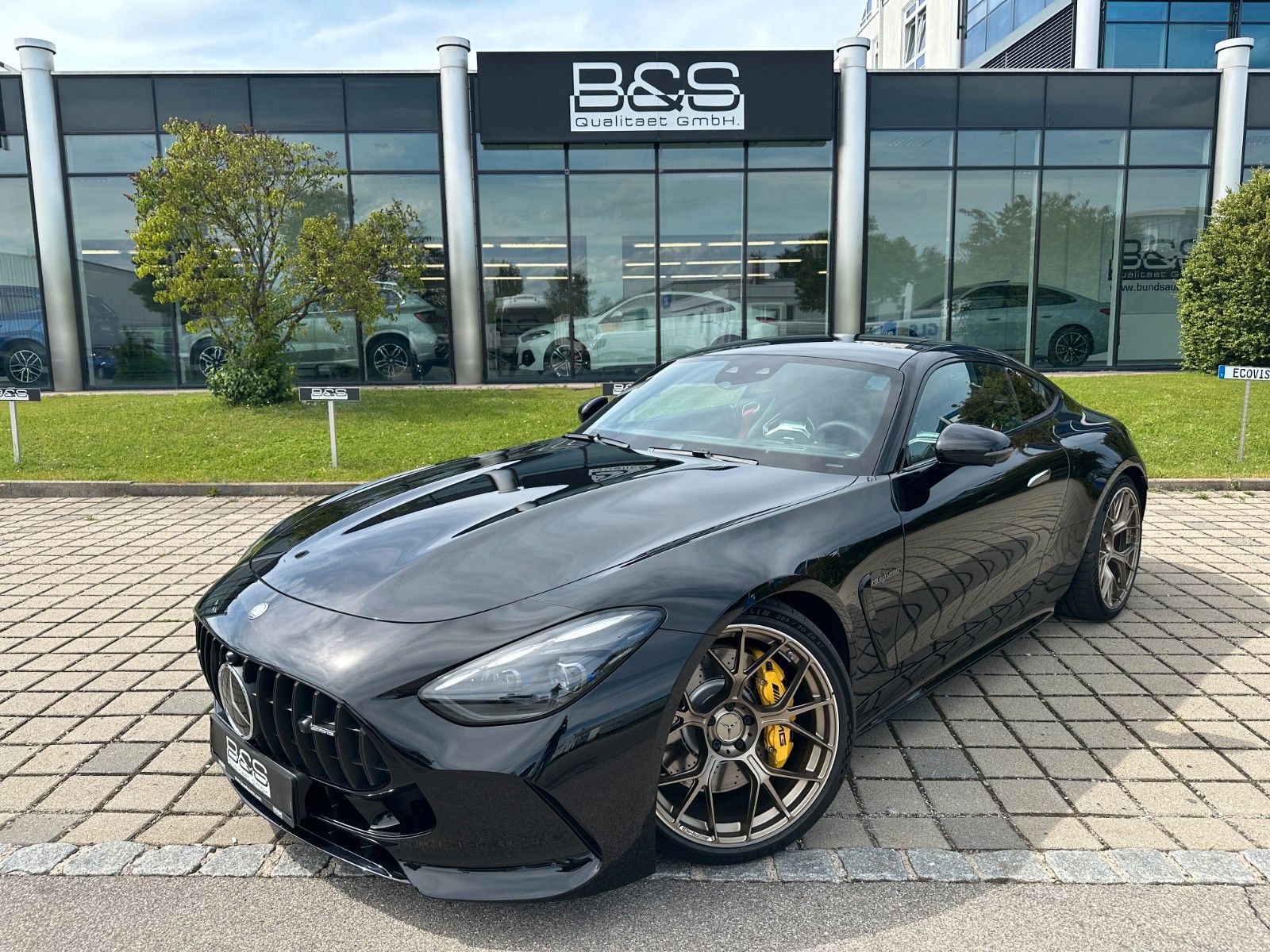 Fahrzeugabbildung Mercedes-Benz AMG GT 63 4M+,Prem Plus,HUD,BURM,PANO,LIFT,usw.