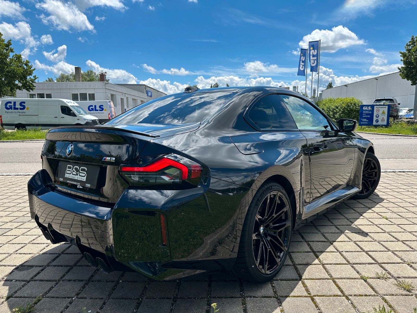 Fahrzeugabbildung BMW M2 Coupe HARMAN,Handschalter,LED,HUD,Usw.