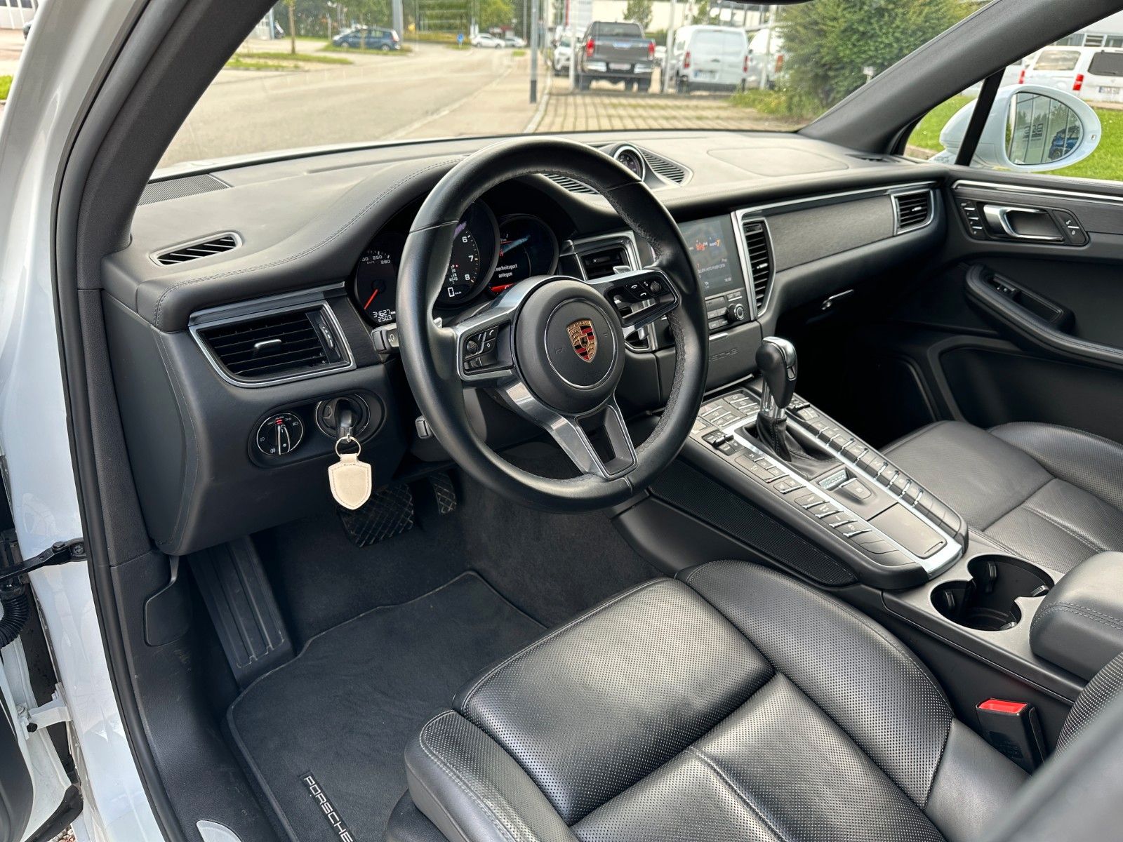 Fahrzeugabbildung Porsche Macan GTS ACC,BOSE, Sport-Chrono-Paket,Ahk,