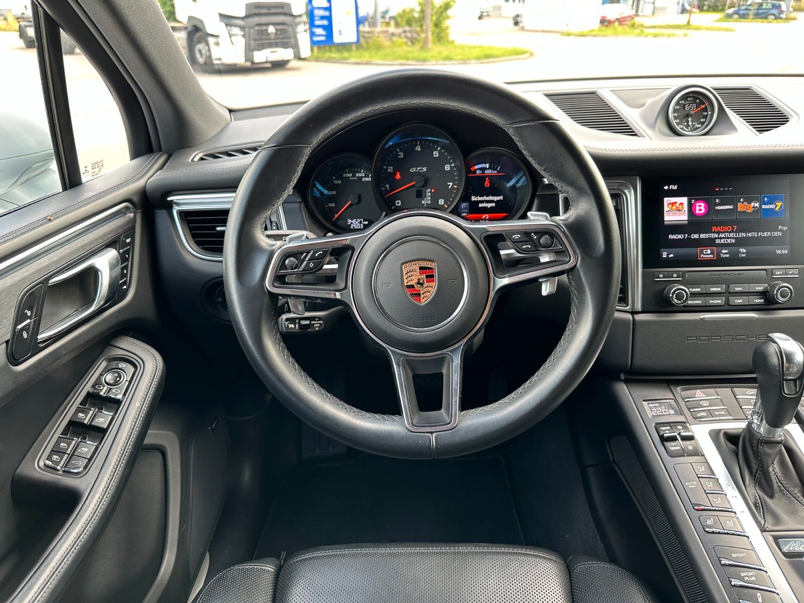 Fahrzeugabbildung Porsche Macan GTS ACC,BOSE, Sport-Chrono-Paket,Ahk,