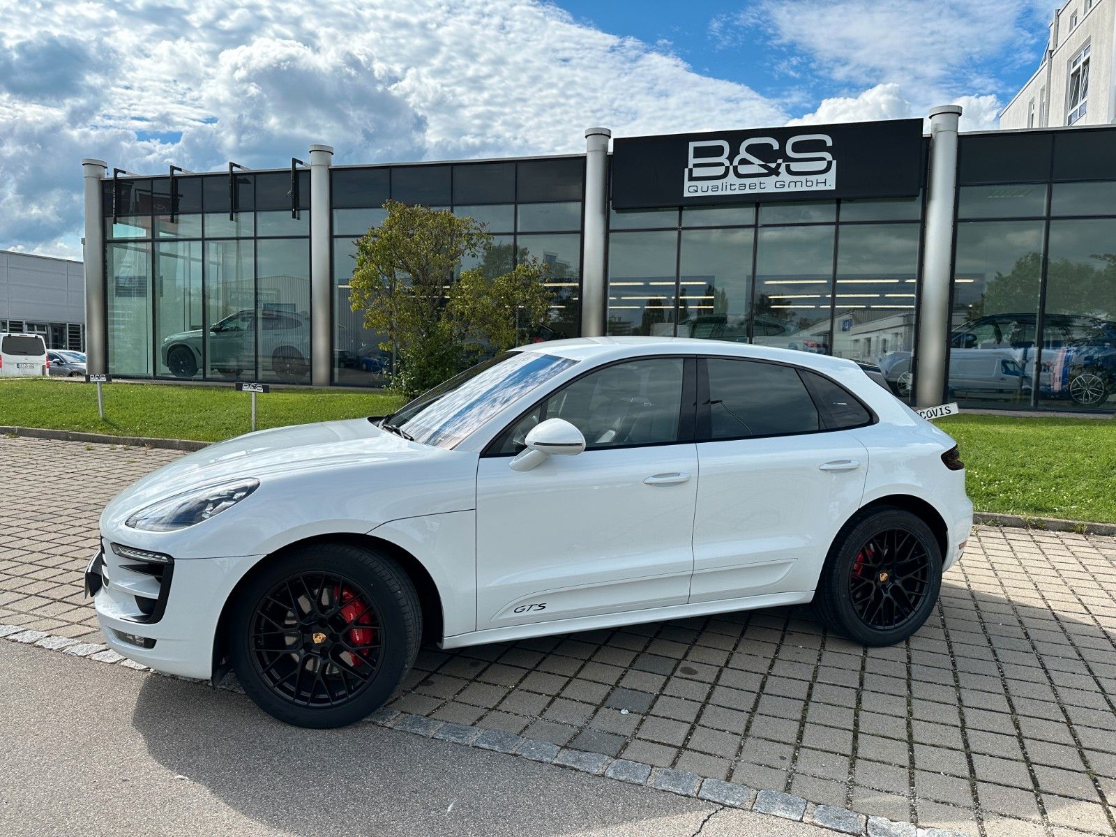 Fahrzeugabbildung Porsche Macan GTS ACC,BOSE, Sport-Chrono-Paket,Ahk,