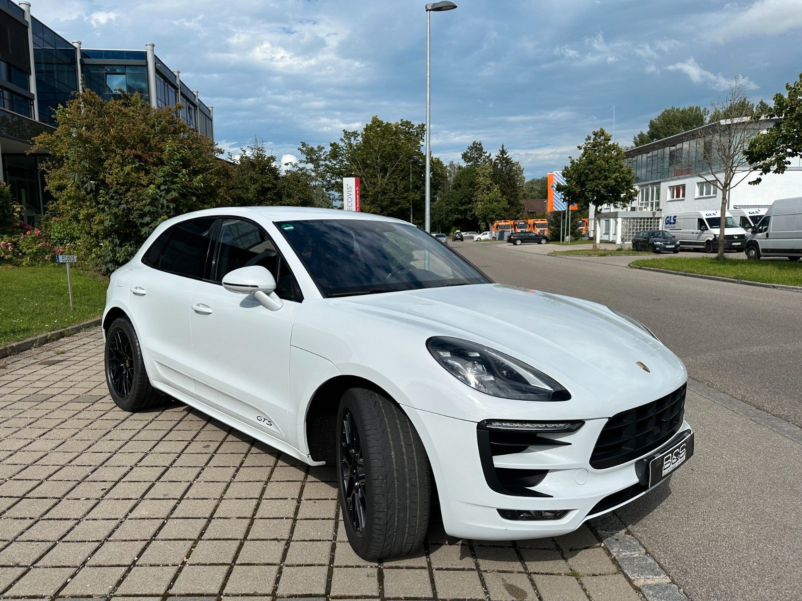 Fahrzeugabbildung Porsche Macan GTS ACC,BOSE, Sport-Chrono-Paket,Ahk,