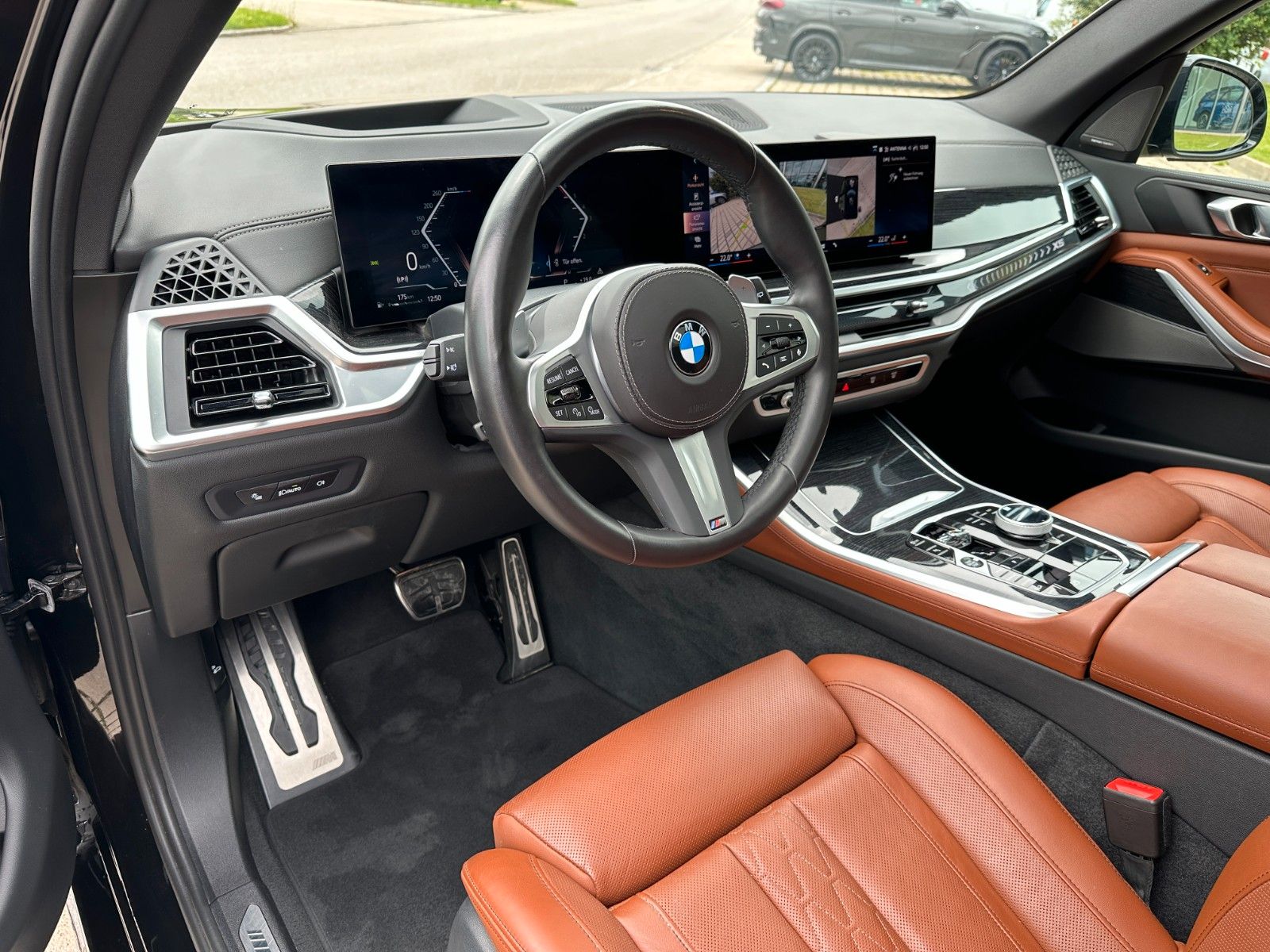 Fahrzeugabbildung BMW X5 30d xDrive MSport ACC,HUD,SKYL,HARMAN,SOFTCL