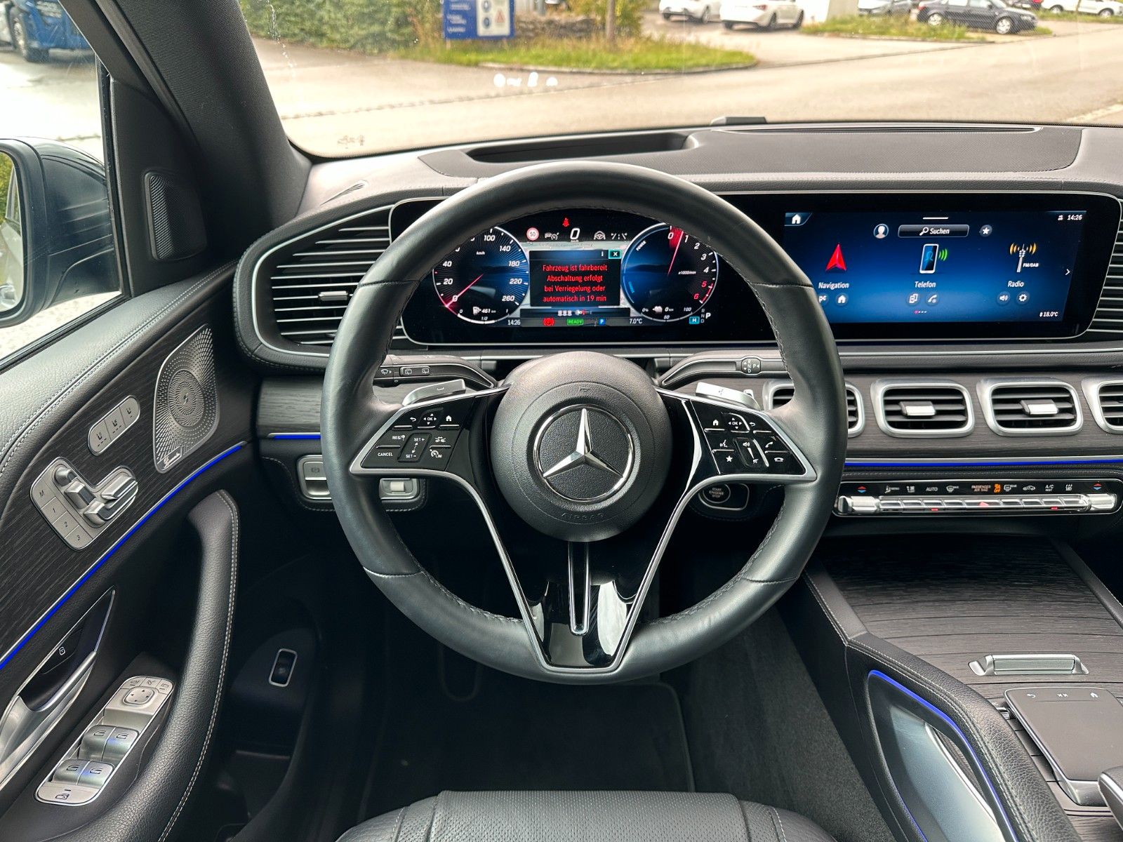 Fahrzeugabbildung Mercedes-Benz GLE 350 de 4Matic AMG DISTR,HUD,PANO,BURM,LUFT