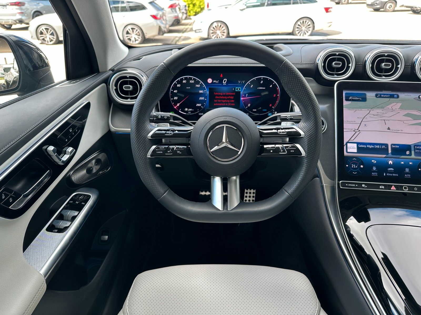 Fahrzeugabbildung Mercedes-Benz GLC 220d 4Matic AMG DISTR,HUD,PANO,BURM,AHK,360