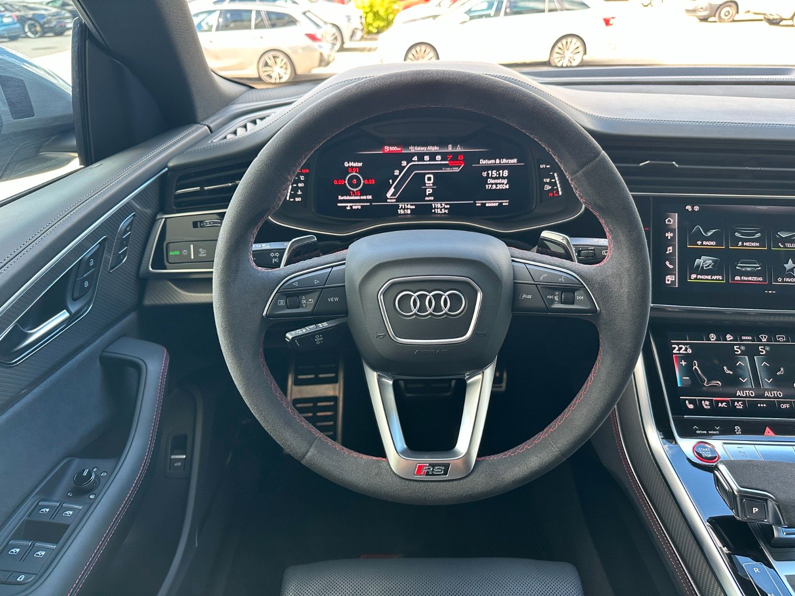 Fahrzeugabbildung Audi RSQ8 4.0 TFSI quattro ACC,HUD,PANO,B&O,SOFTCL...