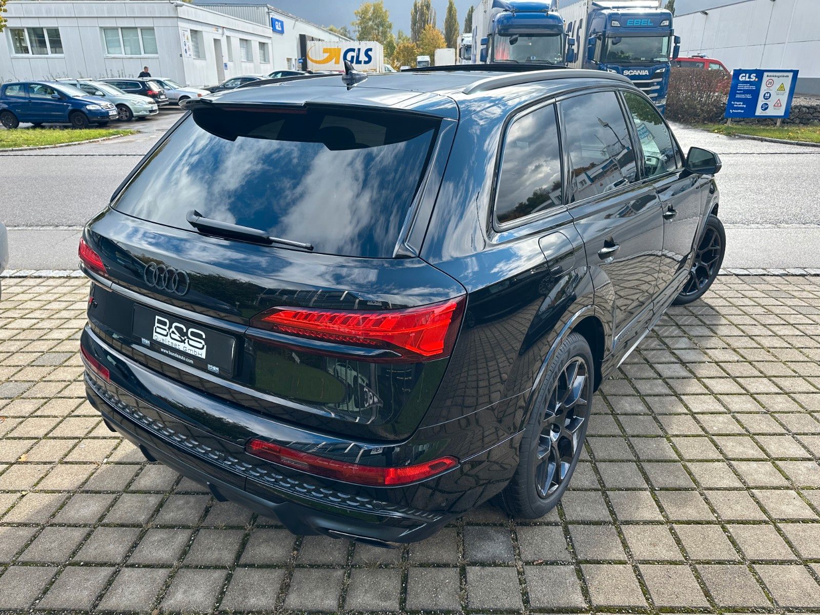 Fahrzeugabbildung Audi Q7 50TDI S line ,FACEL,ACC,PANO,B&O,MATR,LUFTFED