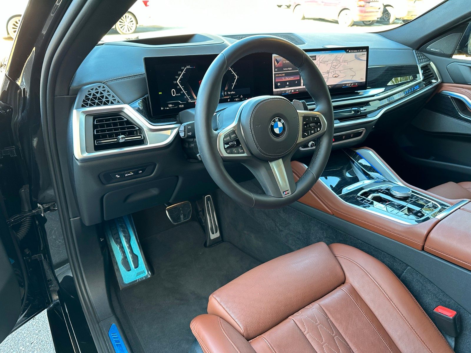 Fahrzeugabbildung BMW X6 40d xDrive MSport  ACC,HUD,PANO,HARMAN,LUFT