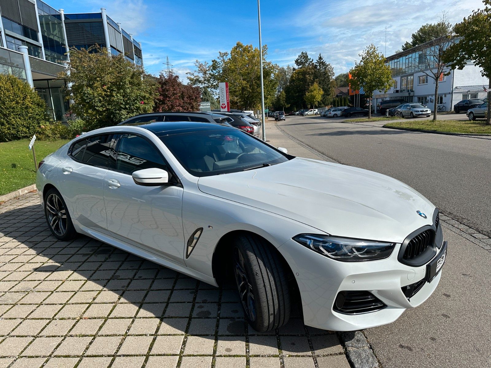 Fahrzeugabbildung BMW 840i Gran Coupe MSport ACC,HUD,PANO,LASER,HARMAN