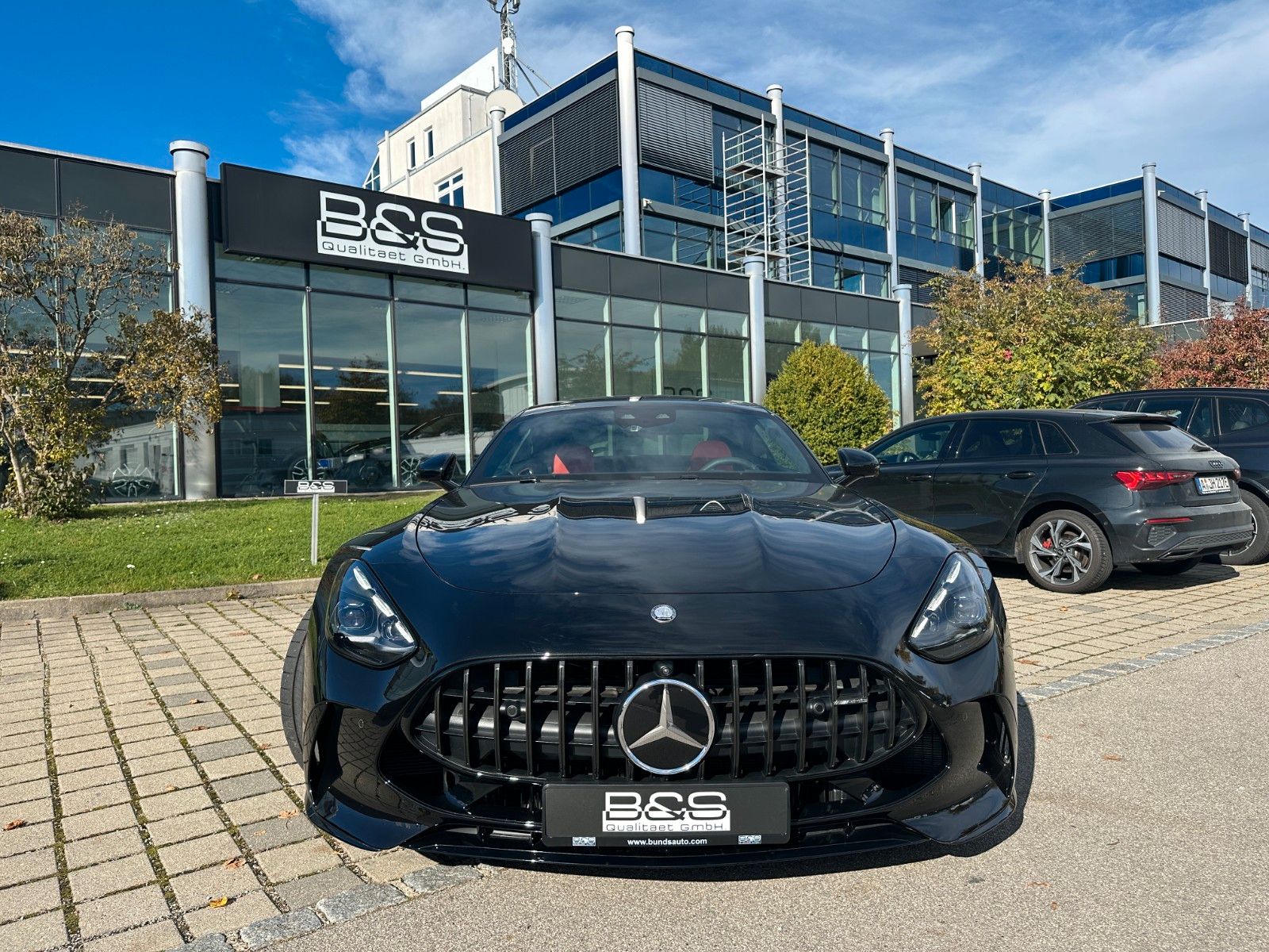 Fahrzeugabbildung Mercedes-Benz AMG GT 63 4Matic+Coupe PremiumPlus,AERO PACK