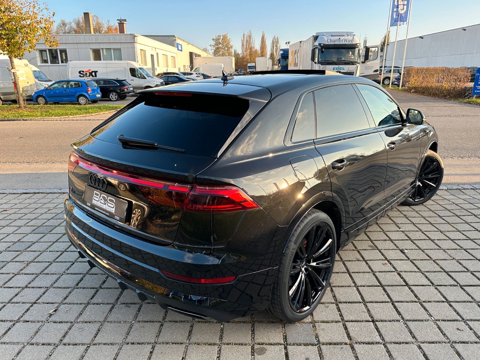 Fahrzeugabbildung Audi Q8 50 TDI quattro ACC,PANO,B&O,MATRIX,LUFT,23"