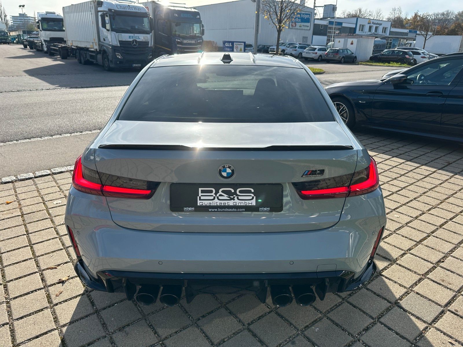 Fahrzeugabbildung BMW M3 xDrive Competition ACC,HUD,HARMAN,LASER,360..