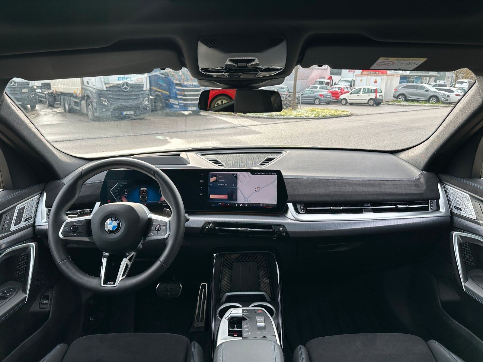 Fahrzeugabbildung BMW X2 20i sDrive MSport ACC,HUD,PANO,HARMAN,360...