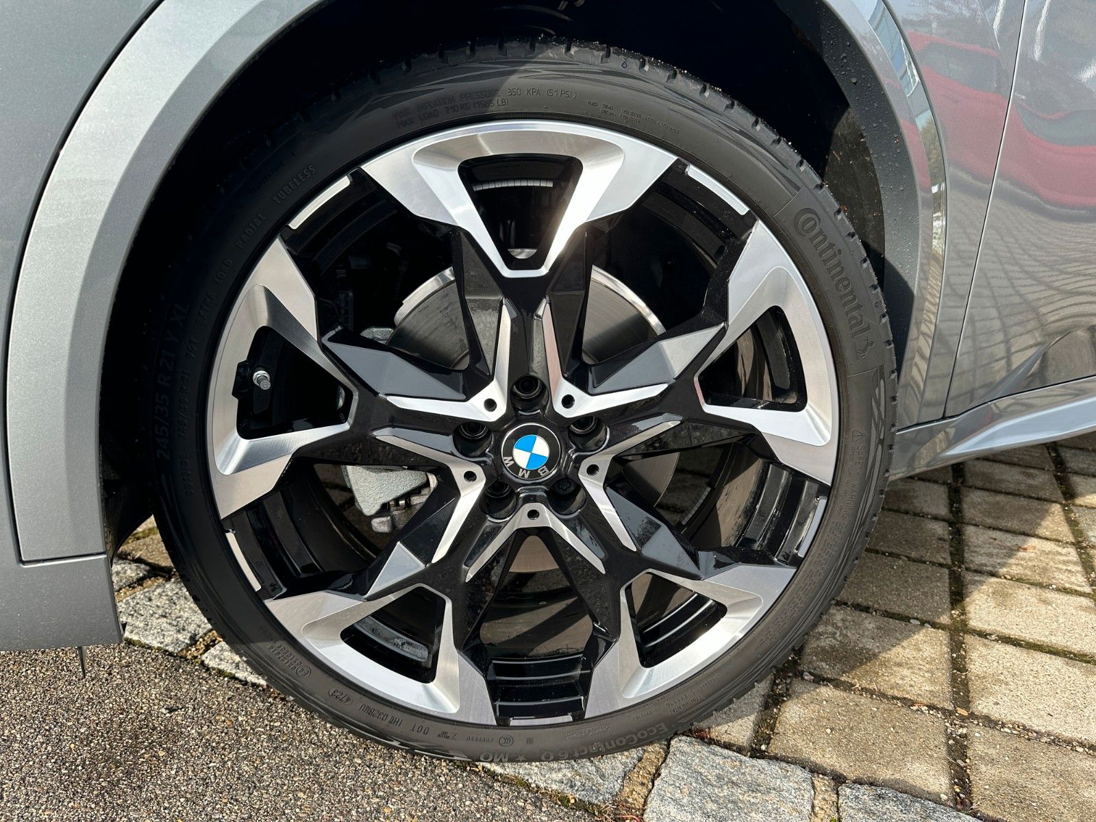 Fahrzeugabbildung BMW X2 20i sDrive MSport ACC,HUD,PANO,HARMAN,360...