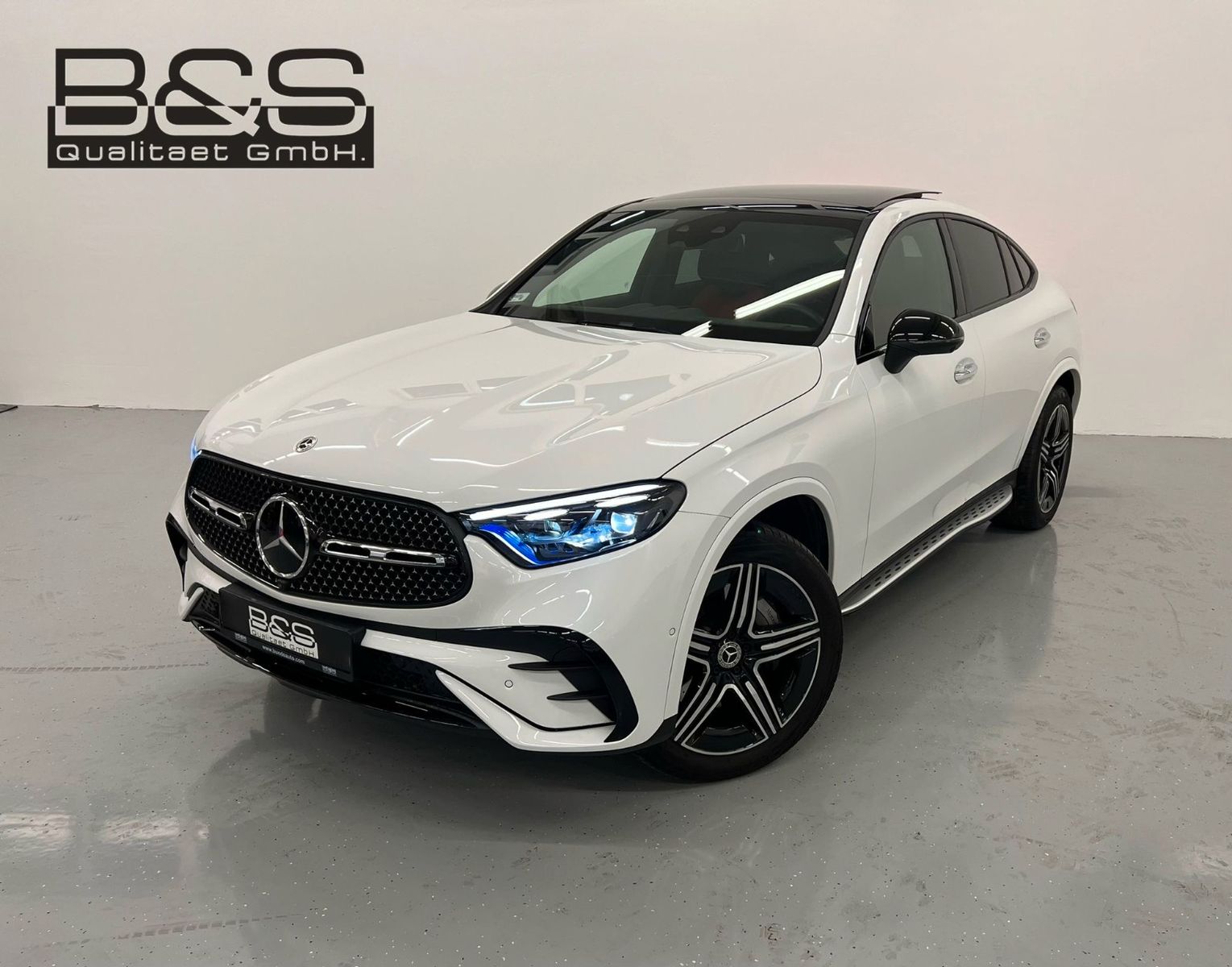 Mercedes-Benz GLC 300d 4Matic AMG DISTR,HUD,PANO,BURM,AHK,360