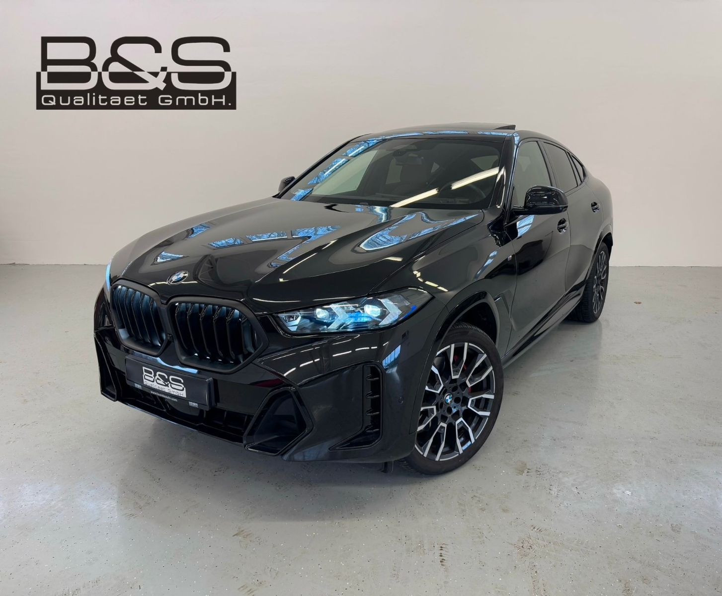 Fahrzeugabbildung BMW X6 30d xDrive MSport ACC,HUD,PANO,H&K,LUFT,Uws