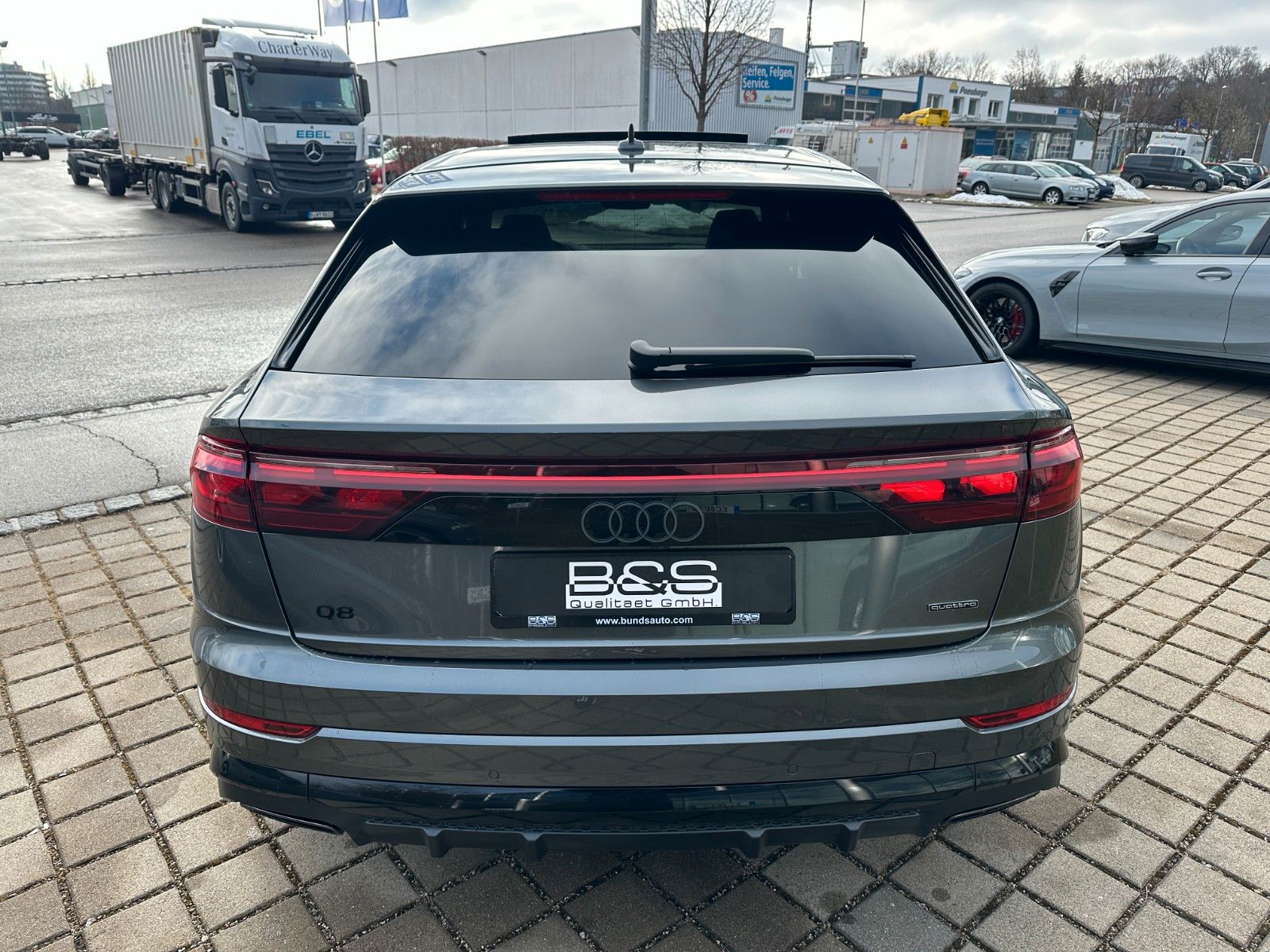 Fahrzeugabbildung Audi Q8 50 TDI quattro ACC,HUD,PANO,B&O,LUFT,23",360.