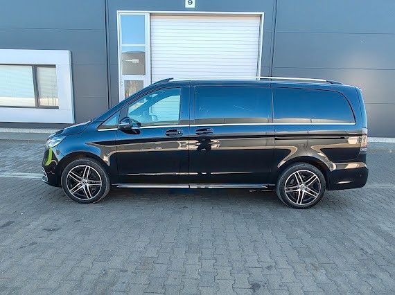 Fahrzeugabbildung Mercedes-Benz V 300d AMG EXCLUSIVE EDITION 4MATIC lang