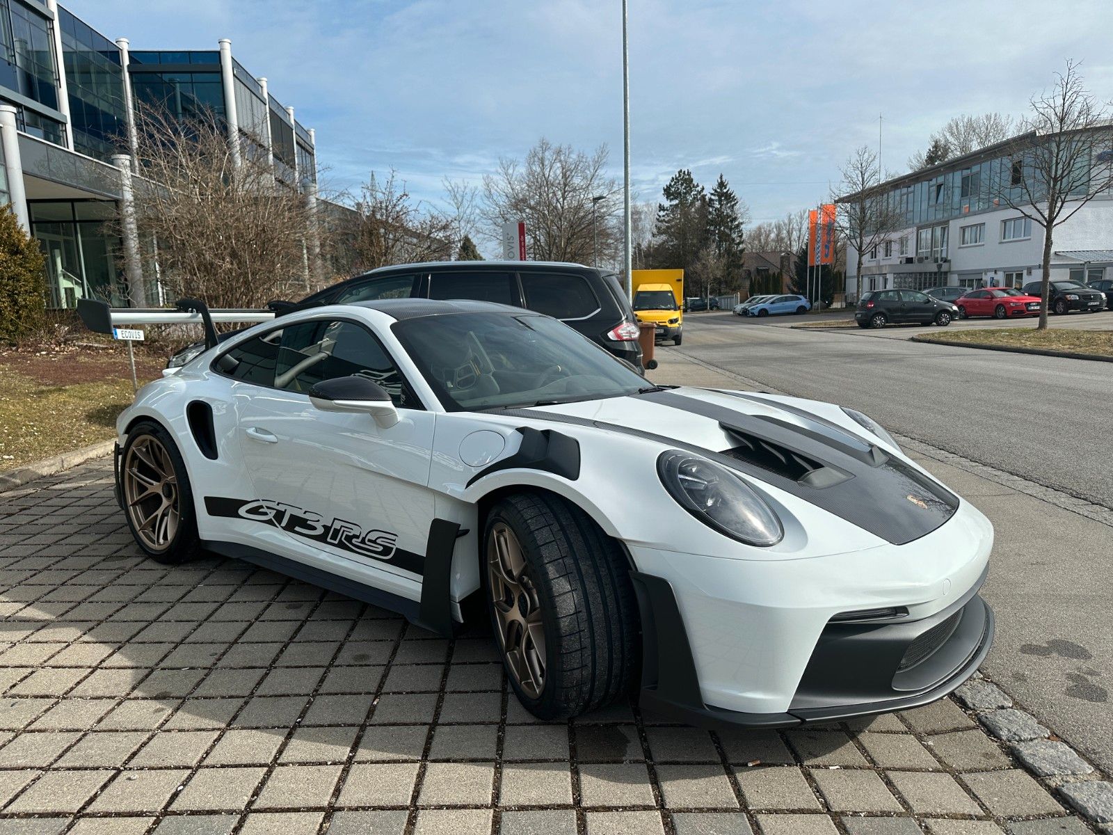 Fahrzeugabbildung Porsche 911 992 GT3 RS Weissach-Pack,Keramik,Matrix,Bose