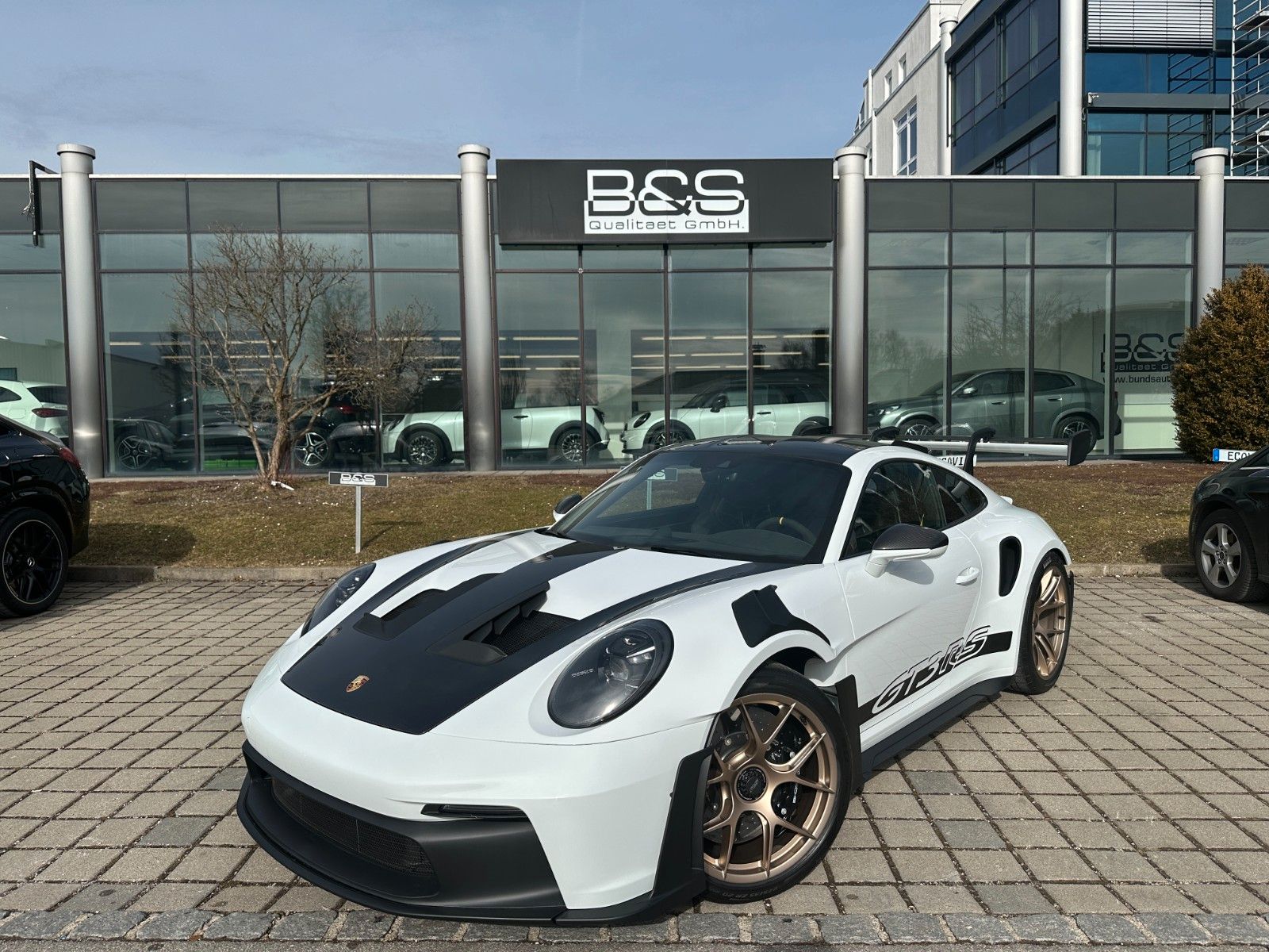 Fahrzeugabbildung Porsche 911 992 GT3 RS Weissach-Pack,Keramik,Matrix,Bose