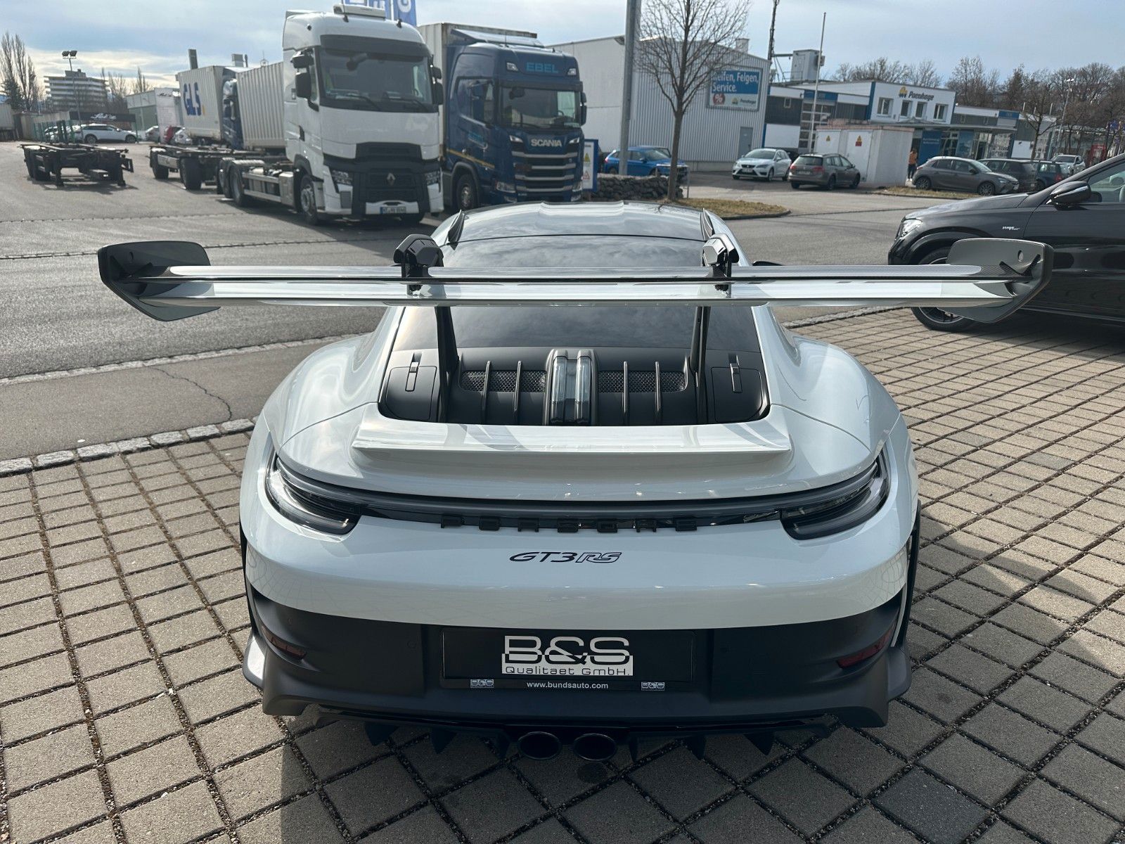 Fahrzeugabbildung Porsche 911 992 GT3 RS Weissach-Pack,Keramik,Matrix,Bose