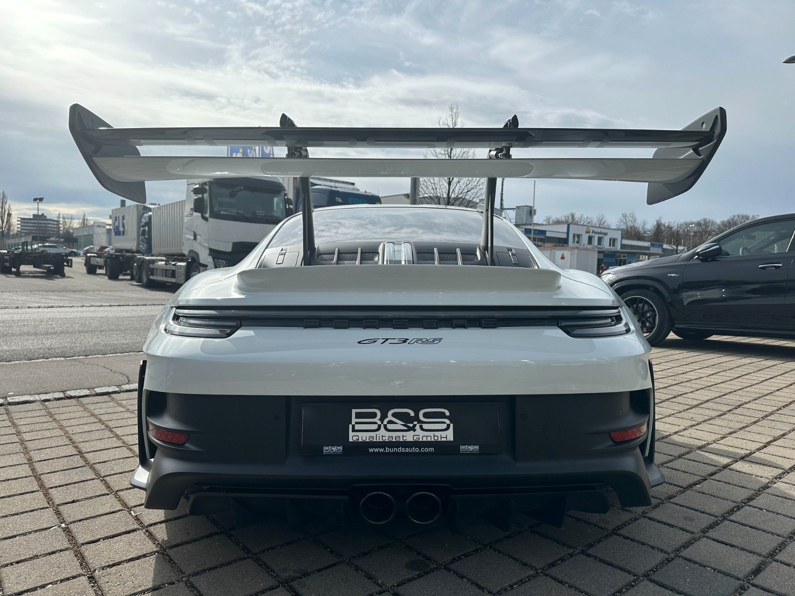 Fahrzeugabbildung Porsche 911 992 GT3 RS Weissach-Pack,Keramik,Matrix,Bose