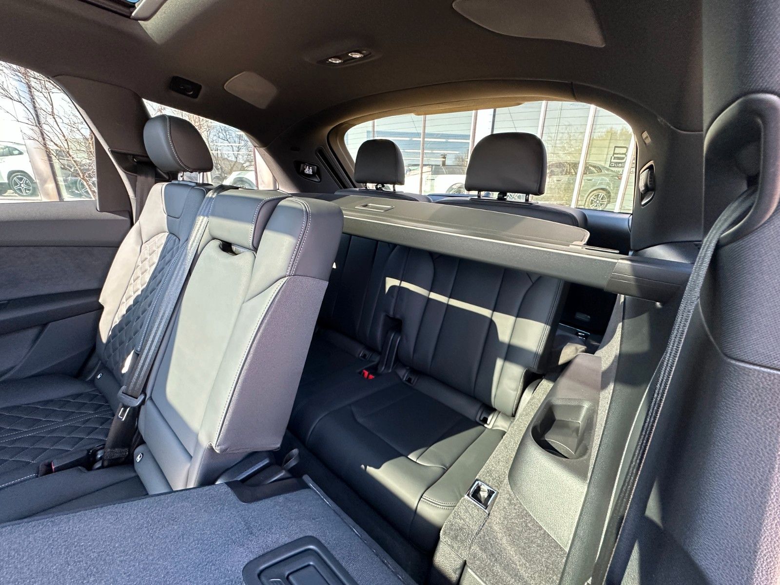 Fahrzeugabbildung Audi Q7 50TDI Sline ACC,PANO,B&O,LUFT,AHK,MATRIX,7s.