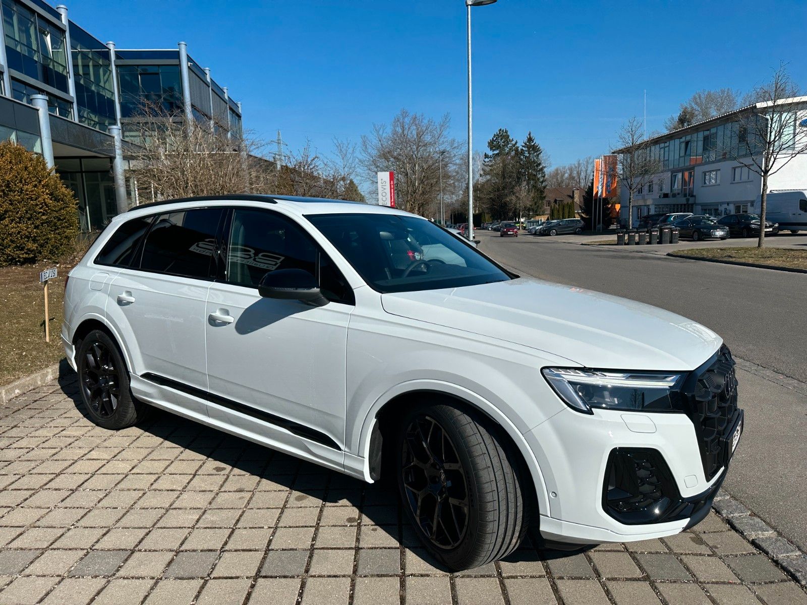 Fahrzeugabbildung Audi Q7 50TDI Sline ACC,PANO,B&O,LUFT,AHK,MATRIX,7s.